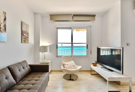 Wiederverkauf - Wohnung - Torrevieja - Estacion De Autobuses