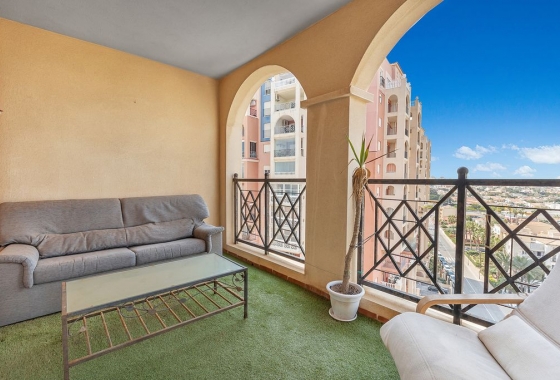 Resale - Apartment / flat - Torrevieja - Urb. Rosaleda