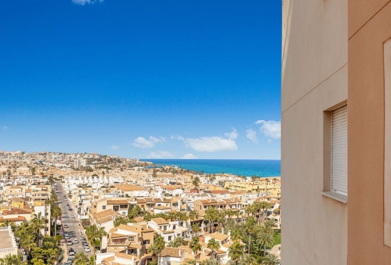 Resale - Apartment / flat - Torrevieja - Urb. Rosaleda