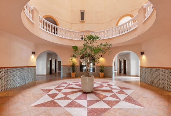 Resale - Apartment / flat - Torrevieja - Urb. Rosaleda