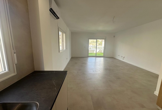 Herverkoop - Villa - El Campello - Costa Blanca