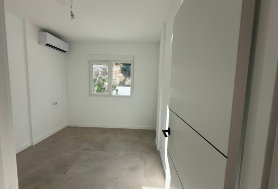 Herverkoop - Villa - El Campello - Costa Blanca