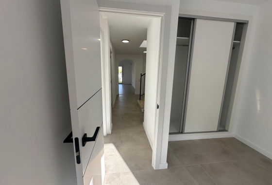 Herverkoop - Villa - El Campello - Costa Blanca