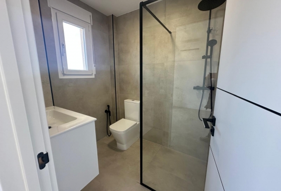 Herverkoop - Villa - El Campello - Costa Blanca