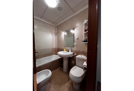 Resale - Apartment / flat - Torrevieja - Costa Blanca