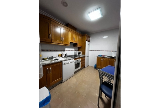 Resale - Apartment / flat - Torrevieja - Costa Blanca