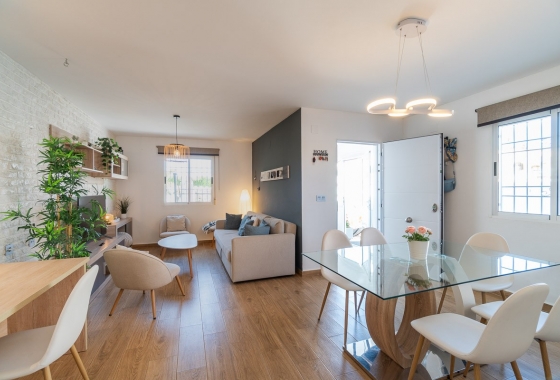 Resale - Townhouse - Torrevieja - Costa Blanca