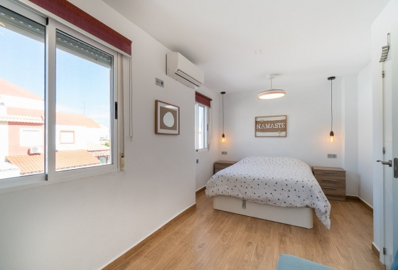 Resale - Townhouse - Torrevieja - Costa Blanca
