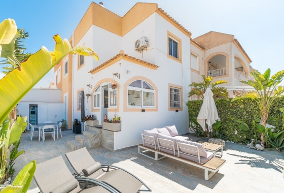 Resale - Townhouse - Torrevieja - Costa Blanca
