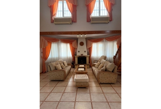 Herverkoop - Villa - Orihuela Costa - Costa Blanca