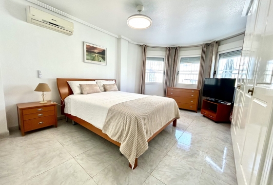 Herverkoop - Villa - Pinar de Campoverde - Inland