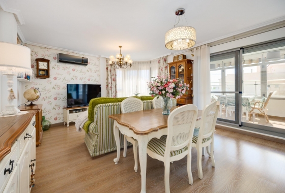 Herverkoop - Penthouse - Torrevieja - Centro