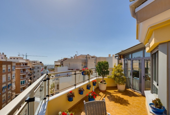 Herverkoop - Penthouse - Torrevieja - Centro