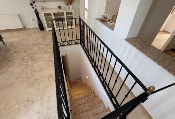 Resale - Villa - Orihuela - Inland