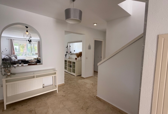 Resale - Villa - Orihuela - Inland