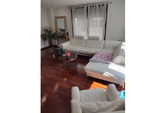 Resale - Apartment / flat - Orihuela - Zona Centro