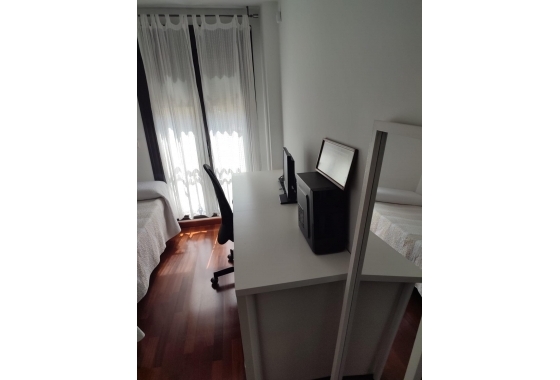 Resale - Apartment / flat - Orihuela - Zona Centro