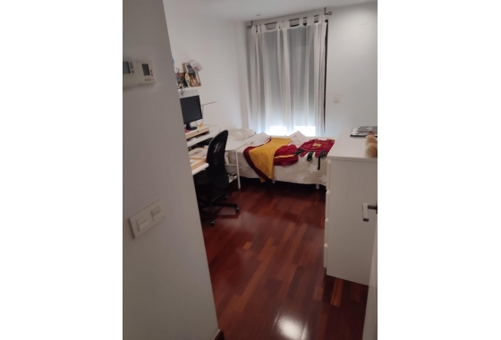 Resale - Apartment / flat - Orihuela - Zona Centro