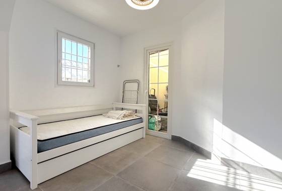 Herverkoop - Herenhuis - Orihuela - Inland