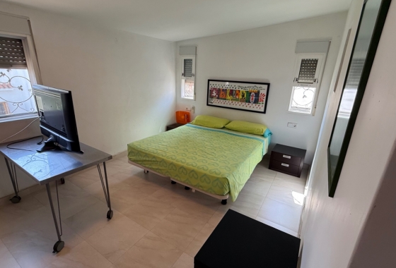 Herverkoop - Villa - Orihuela - Inland