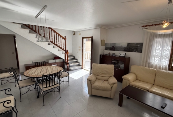 Herverkoop - Villa - Orihuela - Inland