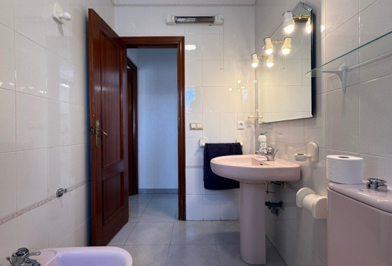 Herverkoop - Villa - Orihuela - Inland