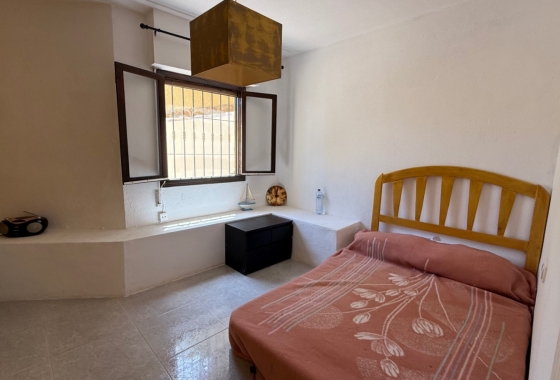 Herverkoop - Villa - Orihuela - Inland