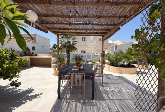Resale - Villa - Torrevieja - Costa Blanca