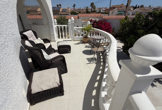 Resale - Villa - Torrevieja - Costa Blanca