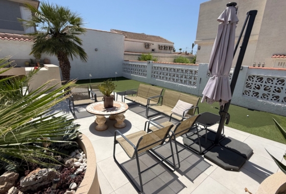 Resale - Villa - Torrevieja - Costa Blanca
