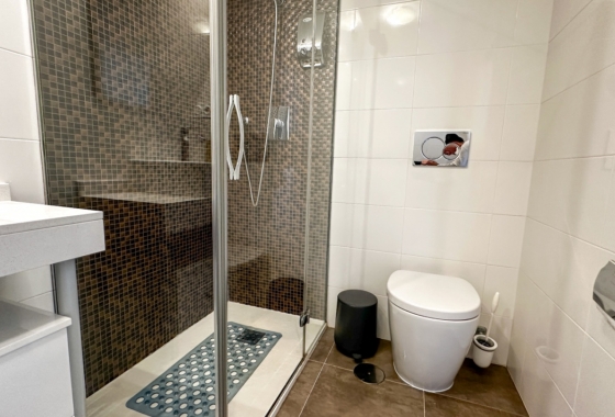 Resale - Apartment / flat - Torrevieja - Costa Blanca