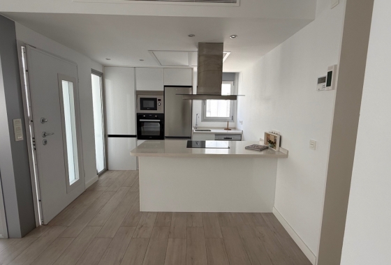 Herverkoop - Herenhuis - Orihuela - Inland