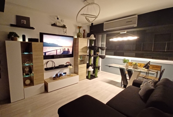 Reventa - Apartamento / piso - Torre de la Horadada - Costa Blanca