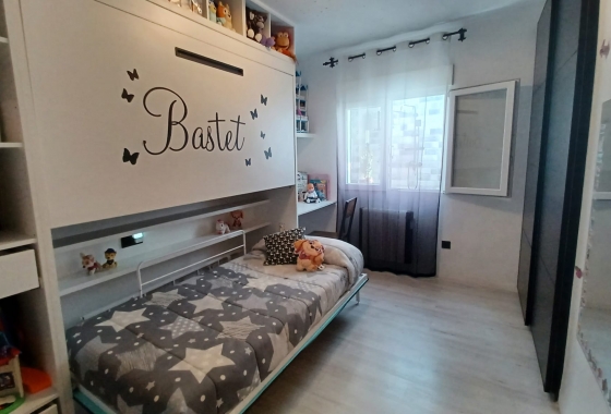 Reventa - Apartamento / piso - Torre de la Horadada - Costa Blanca