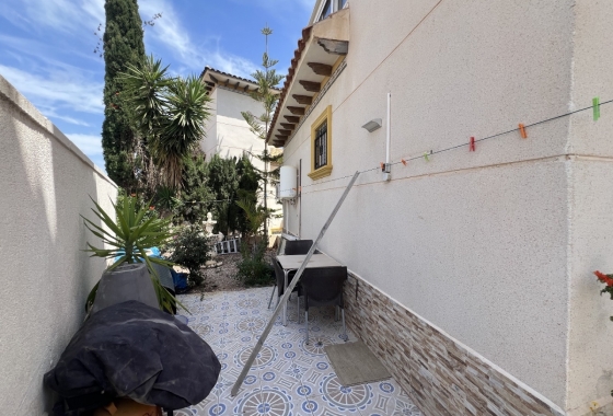 Herverkoop - Villa - Orihuela - Inland