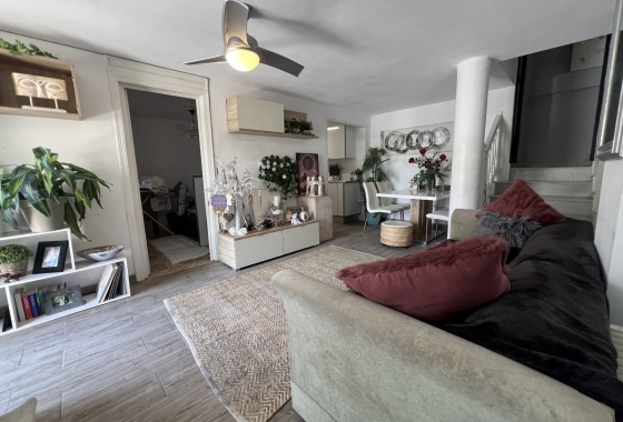 Herverkoop - Villa - Orihuela - Inland