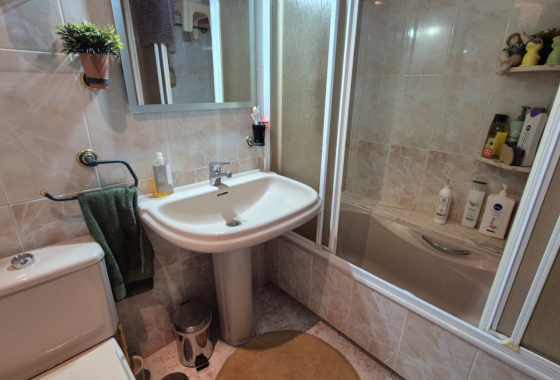 Reventa - Apartamento / piso - Torrevieja - Costa Blanca