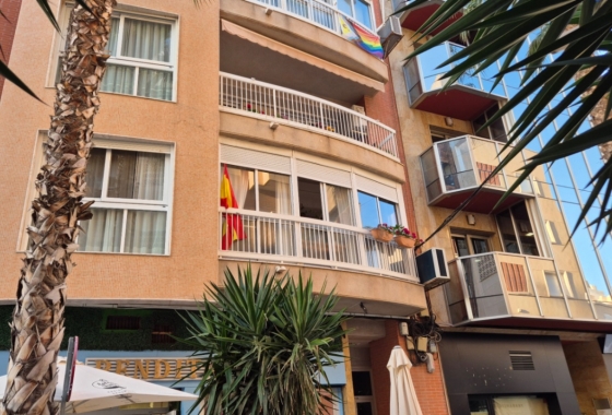Reventa - Apartamento / piso - Torrevieja - Costa Blanca