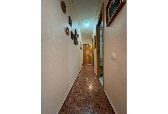 Herverkoop - Appartement / flat - Torrevieja - Las Piscinas Naturales
