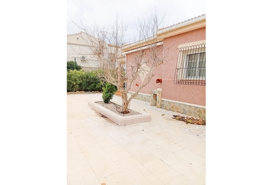 Herverkoop - Villa - Torrevieja - La Siesta