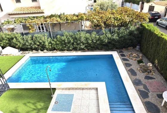 Reventa - Villa - Orihuela Costa - Playa Flamenca