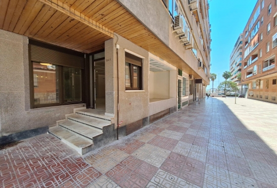 Resale - Apartment / flat - Torrevieja - Acequion