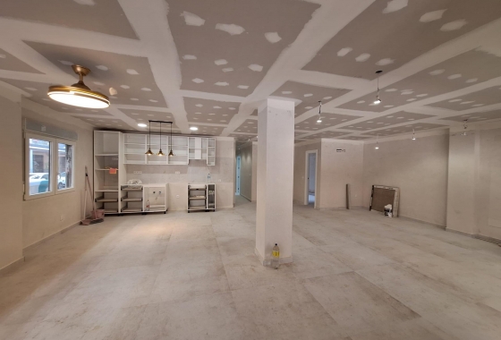 Resale - Apartment / flat - Torrevieja - Acequion