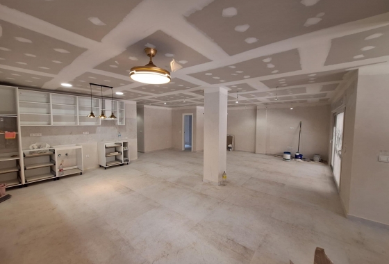 Resale - Apartment / flat - Torrevieja - Acequion