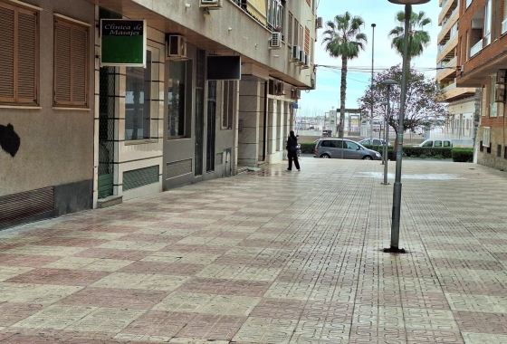 Resale - Apartment / flat - Torrevieja - Acequion