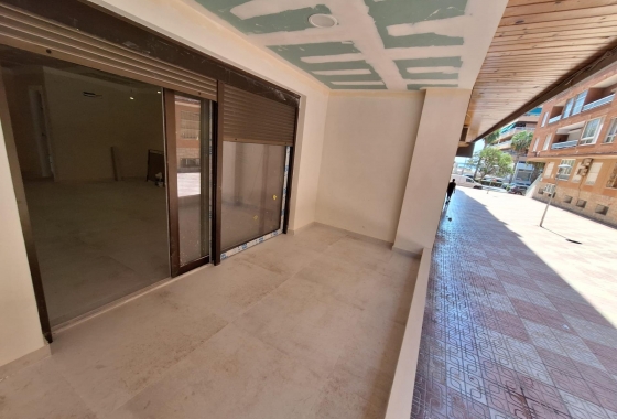 Resale - Apartment / flat - Torrevieja - Acequion
