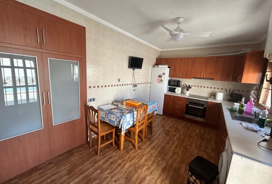 Återförsäljning - Villa - Los Alcazares - Las Lomas Del Rame-bahía Bella