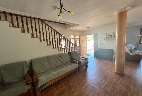 Återförsäljning - Villa - Los Alcazares - Las Lomas Del Rame-bahía Bella