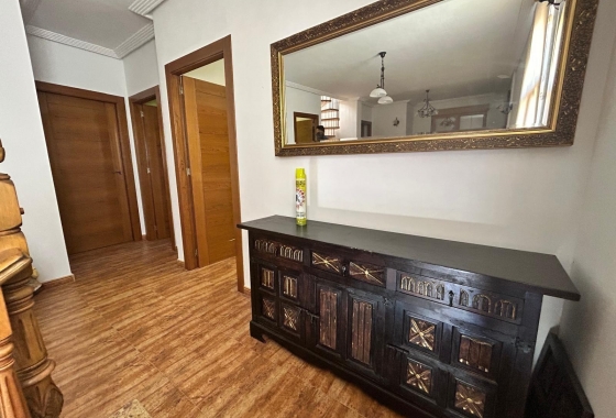 Återförsäljning - Villa - Los Alcazares - Las Lomas Del Rame-bahía Bella