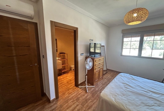 Återförsäljning - Villa - Los Alcazares - Las Lomas Del Rame-bahía Bella